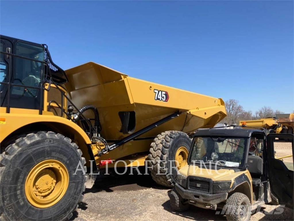 CAT 745-04 Dumpperit