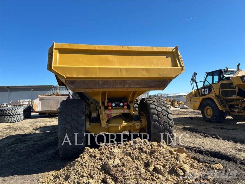 CAT 745-04 Dumpperit