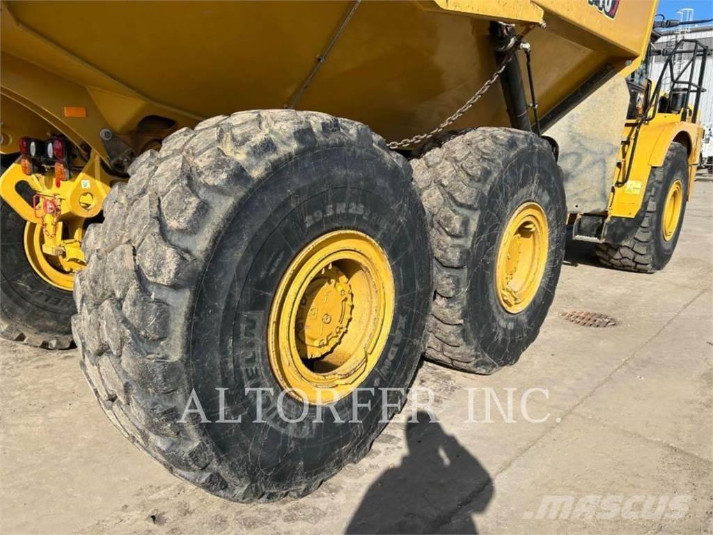 CAT 745-04 Dumpperit