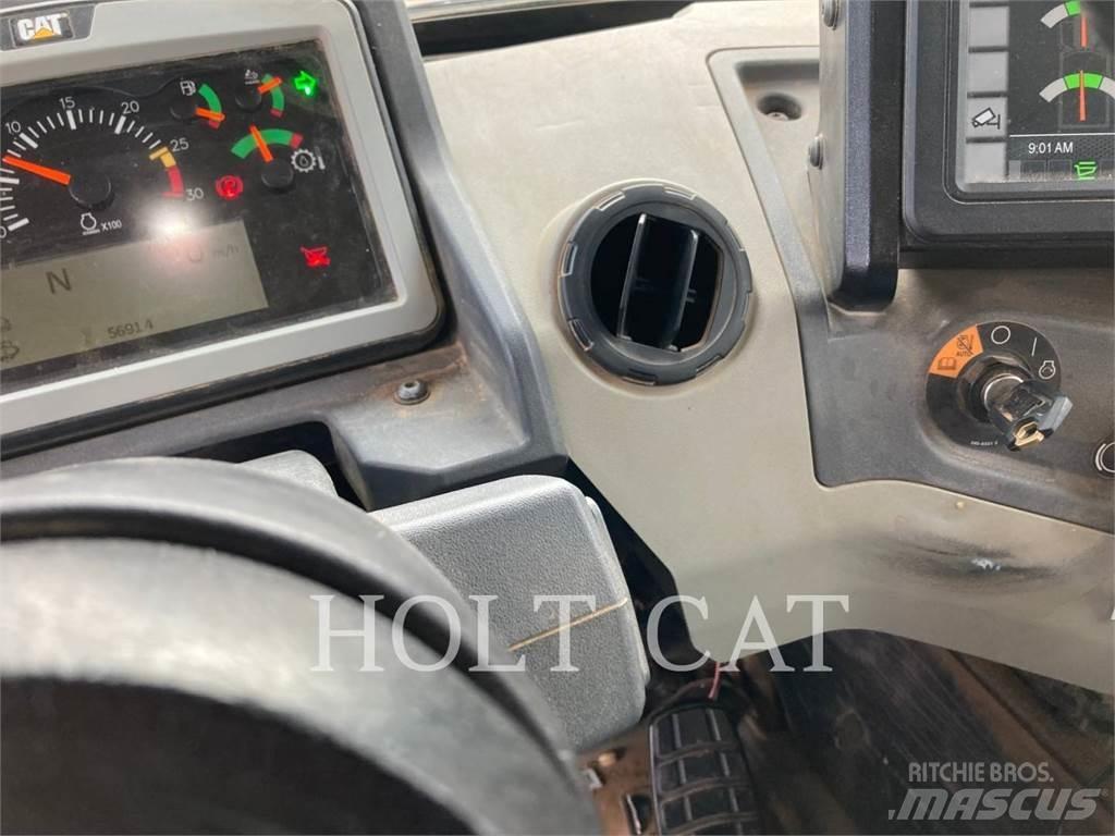 CAT 745-04 Dumpperit