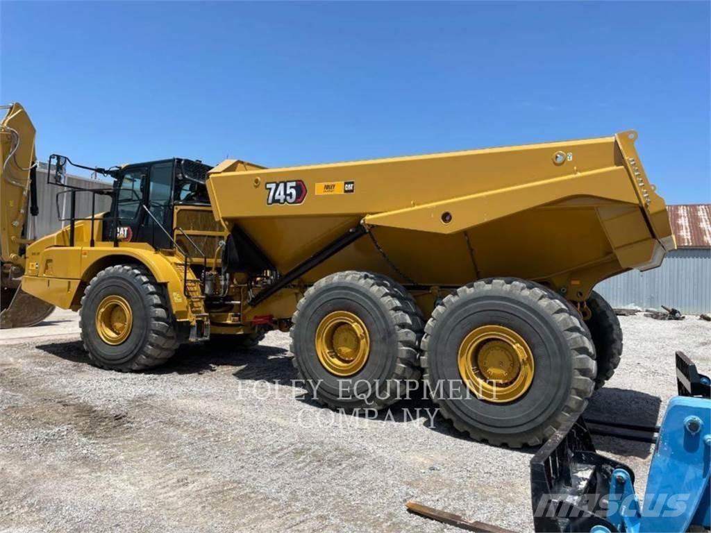 CAT 745-04 Dumpperit