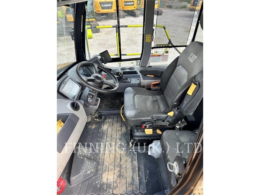 CAT 745-04 Dumpperit