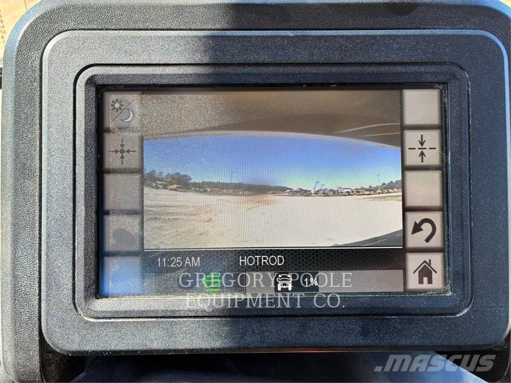 CAT 745-04 Dumpperit