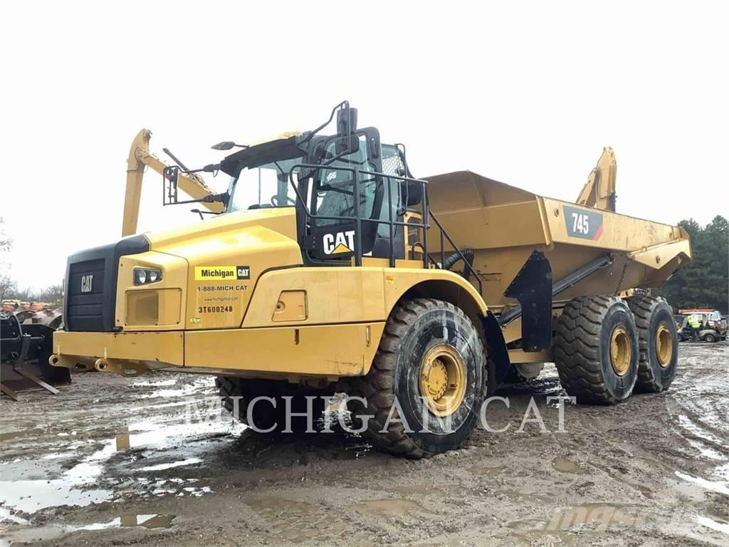CAT 745 T Dumpperit