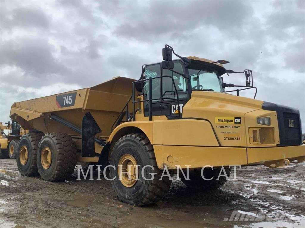 CAT 745 T Dumpperit