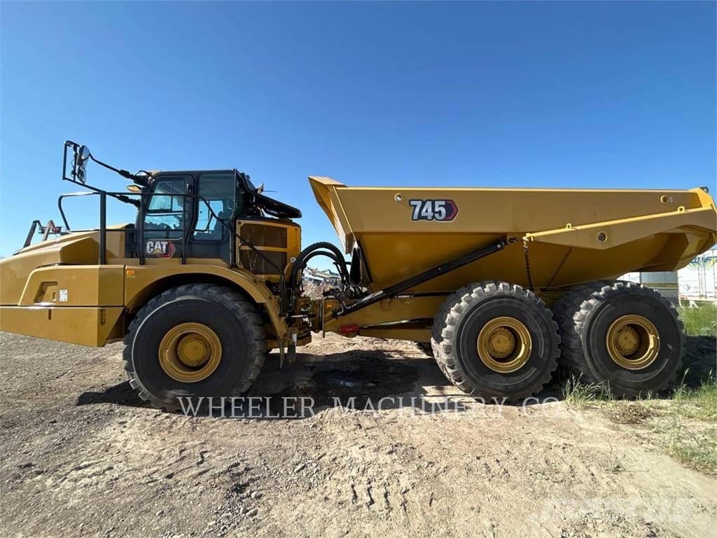 CAT 745 TG Dumpperit
