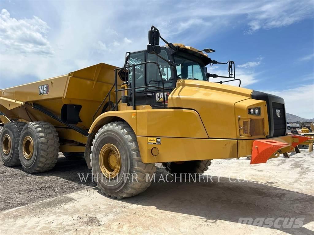 CAT 745 TG Dumpperit