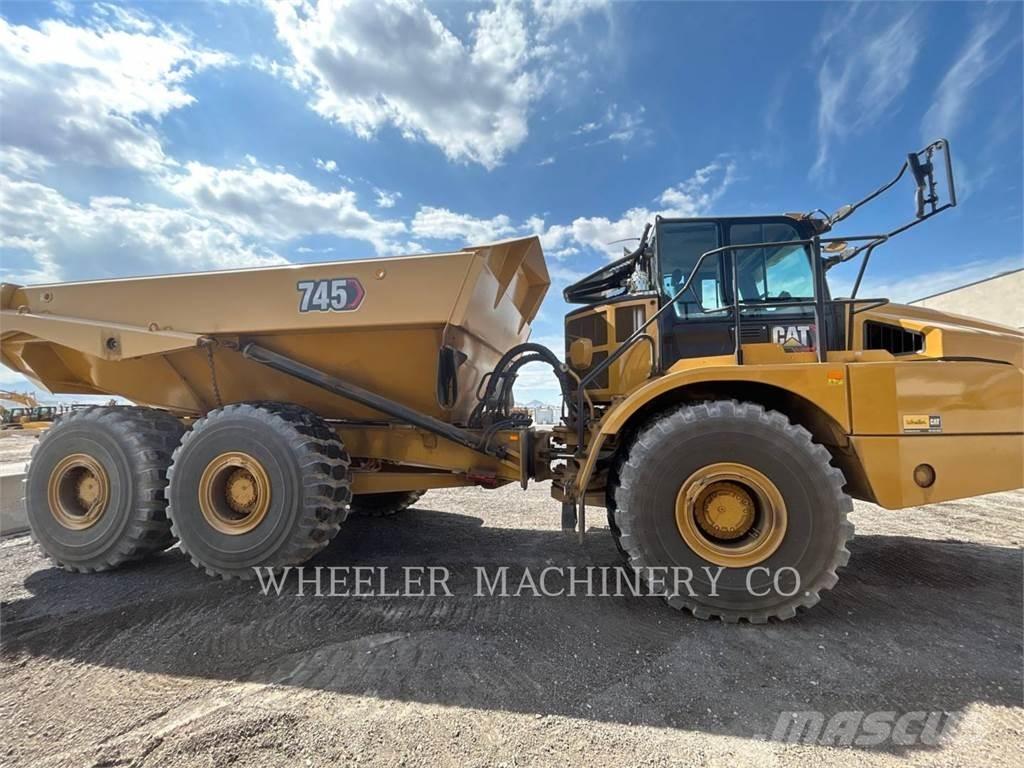 CAT 745 TG Dumpperit