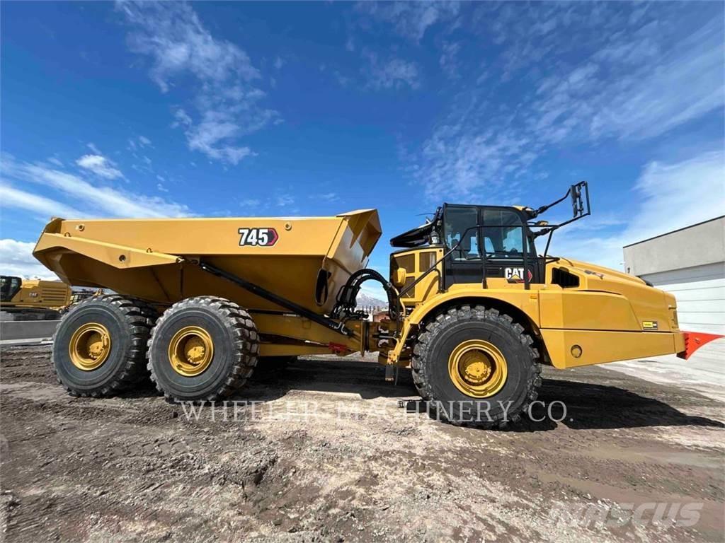 CAT 745 TG Dumpperit