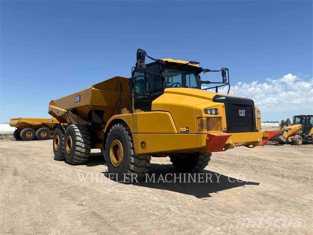 CAT 745 TG Dumpperit