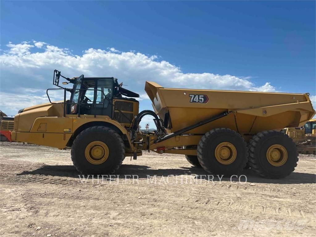 CAT 745 TG Dumpperit