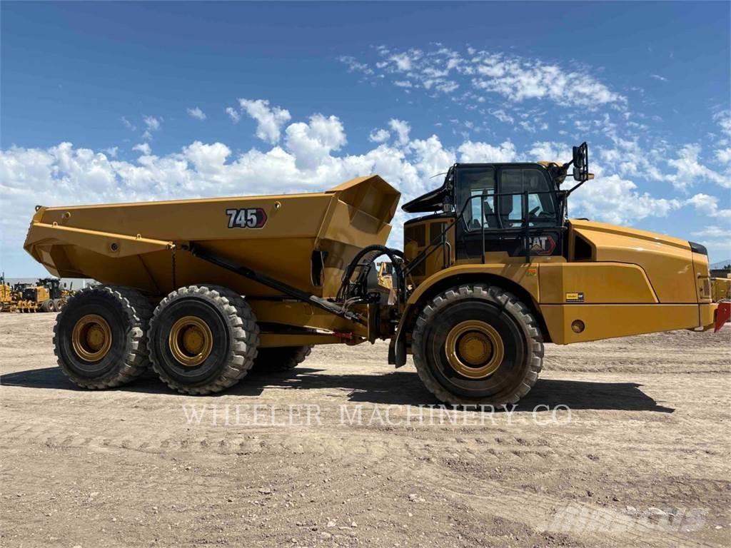 CAT 745 TG Dumpperit
