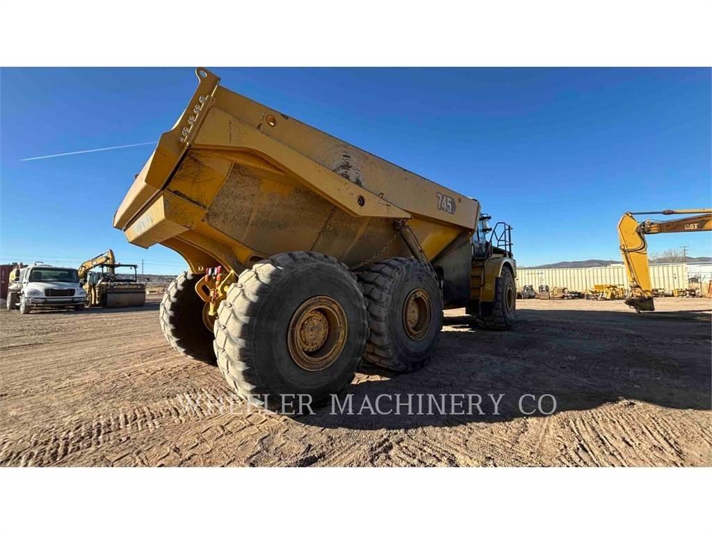 CAT 745 TG Dumpperit