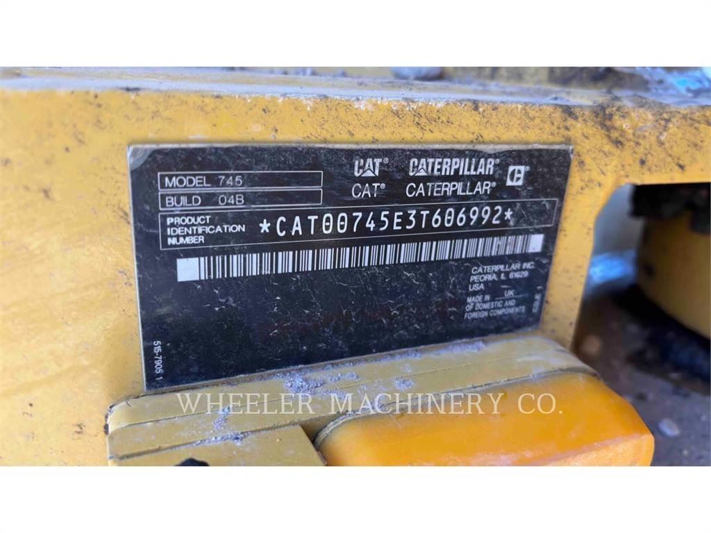 CAT 745 TG Dumpperit