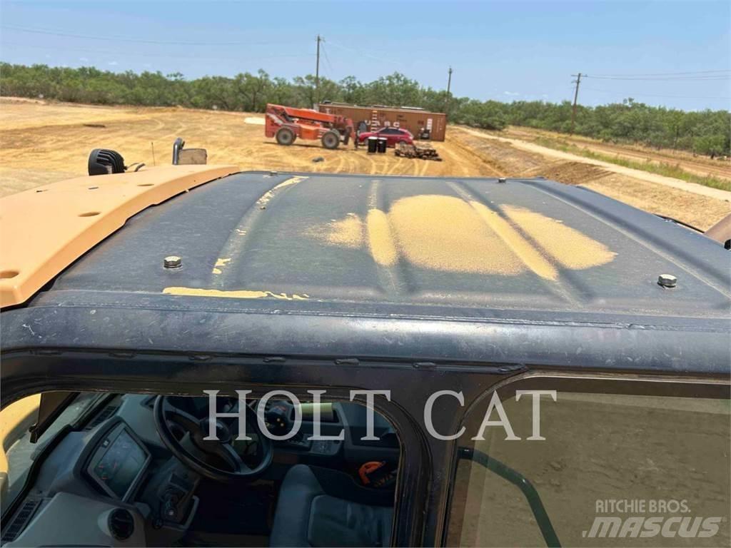 CAT 74504 Dumpperit