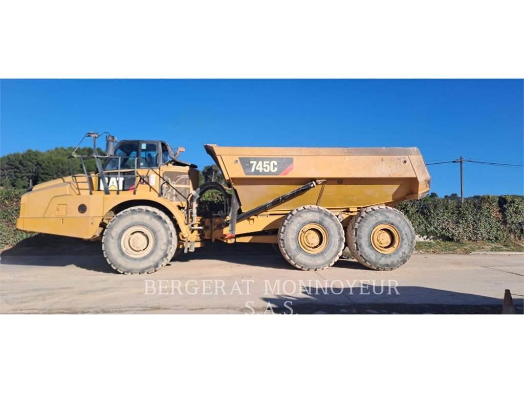 CAT 745C Dumpperit