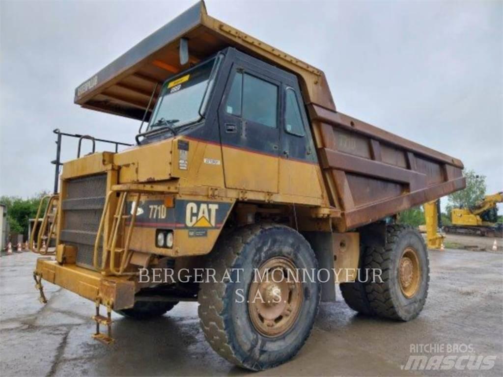 CAT 771D Dumpperit