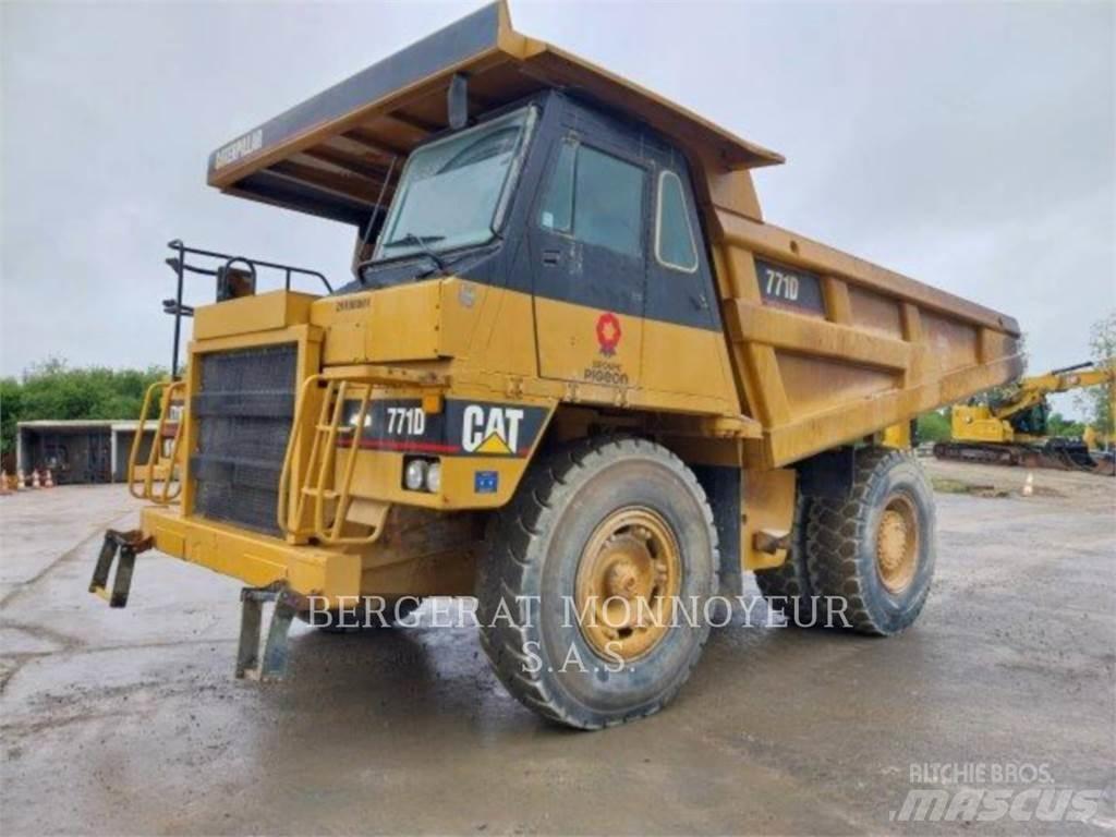 CAT 771D Dumpperit