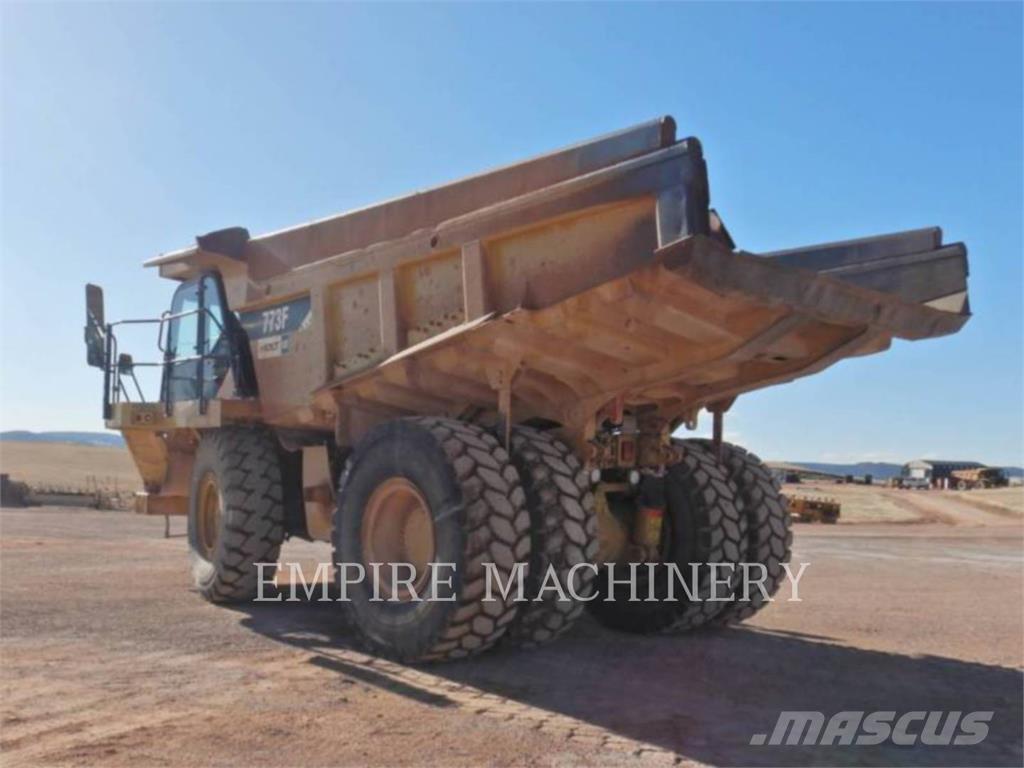 CAT 773F Dumpperit