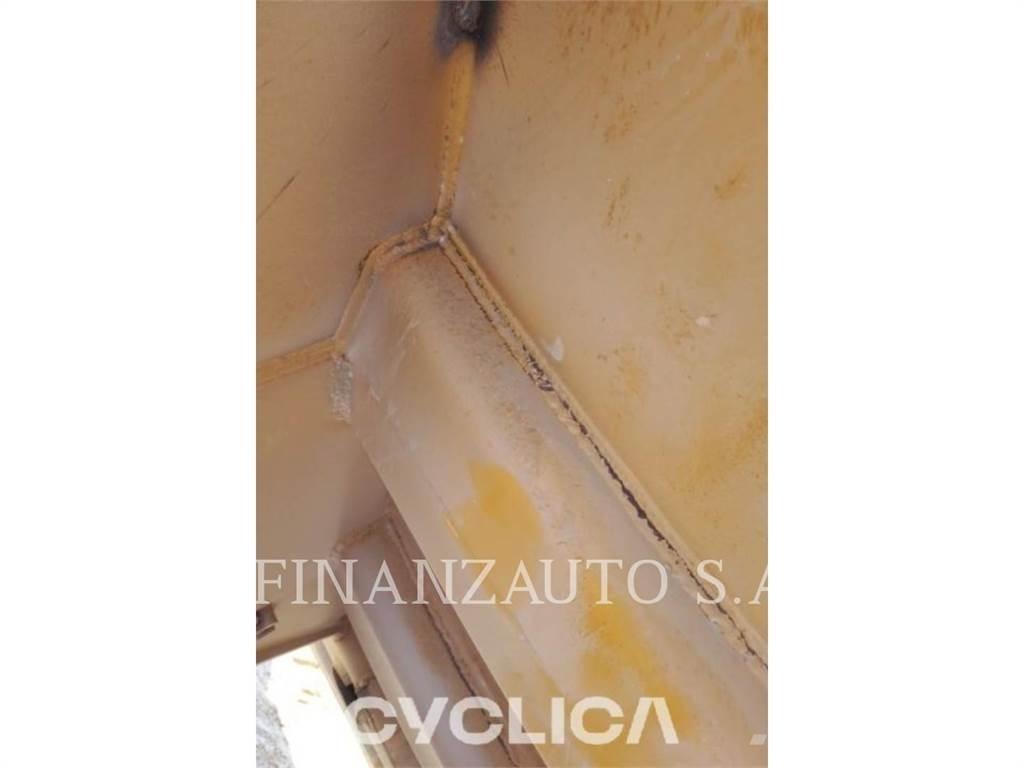 CAT 775E Dumpperit