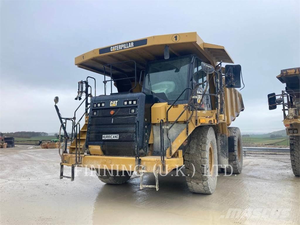 CAT 775G Dumpperit