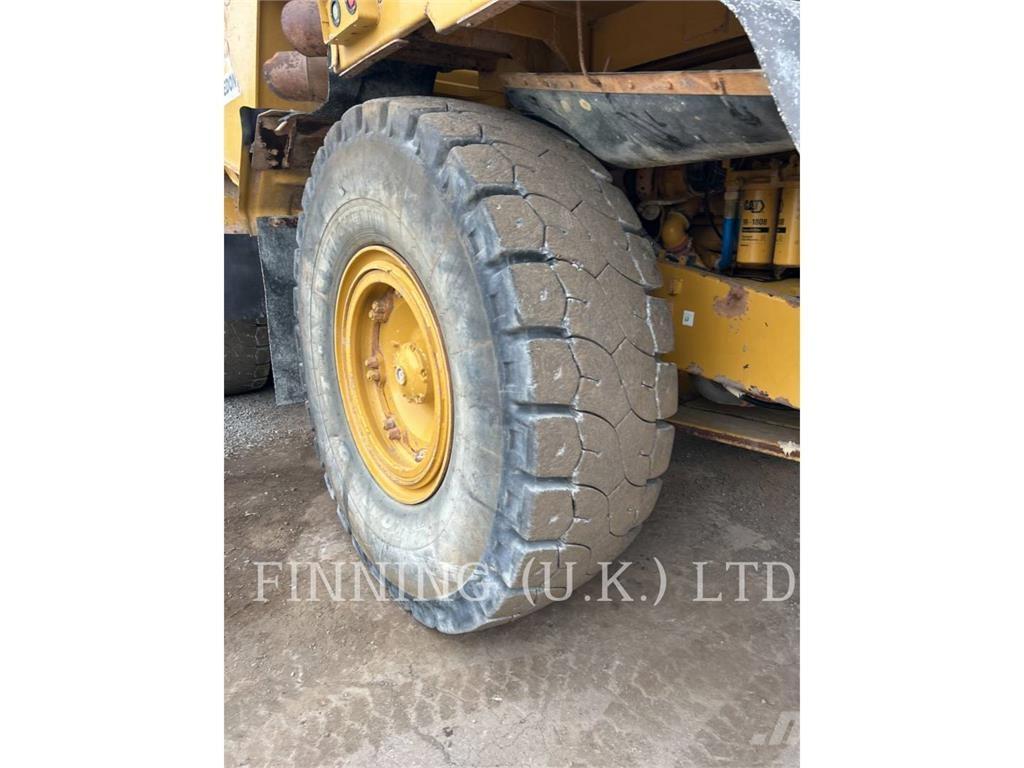 CAT 775G Dumpperit