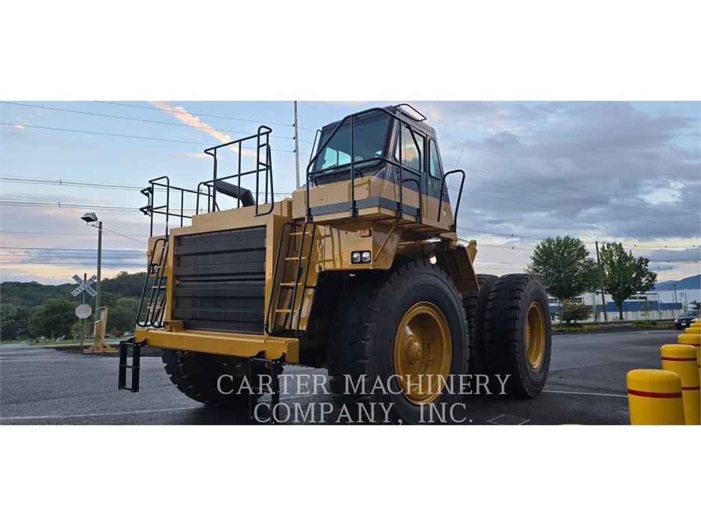 CAT 777 D Dumpperit