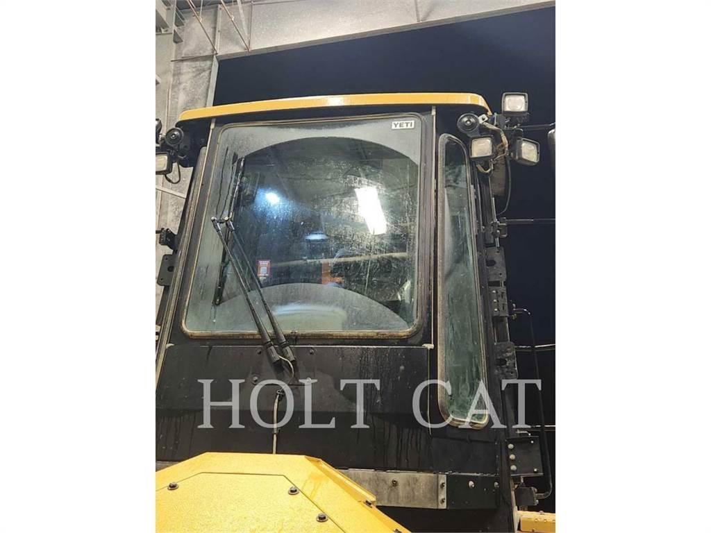 CAT 815 Tiivistyskoneet