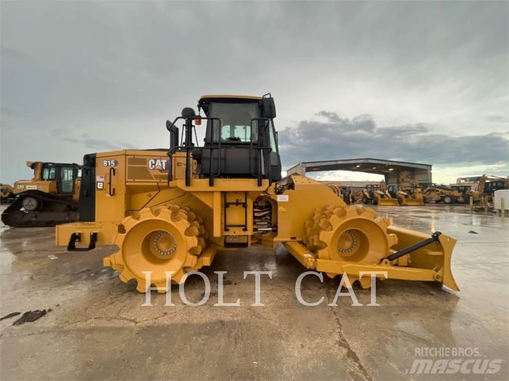 CAT 815 Tiivistyskoneet
