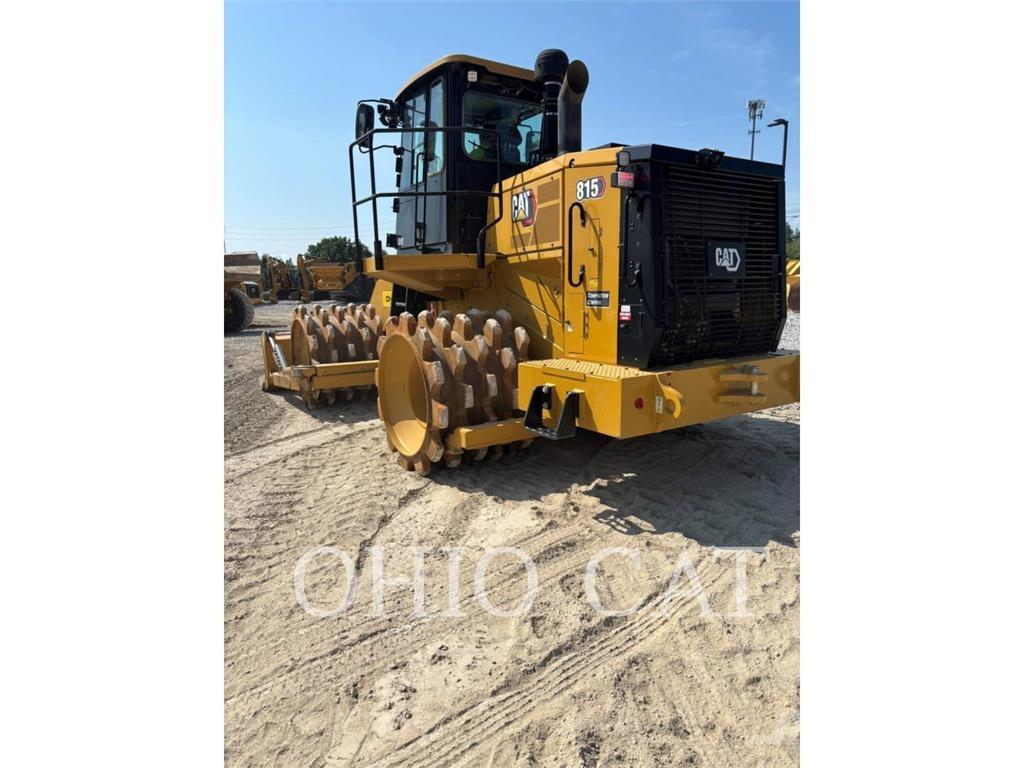 CAT 815 Tiivistyskoneet
