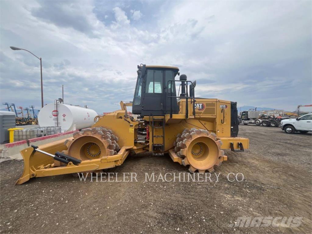 CAT 815 Yhdistelmäjyrät
