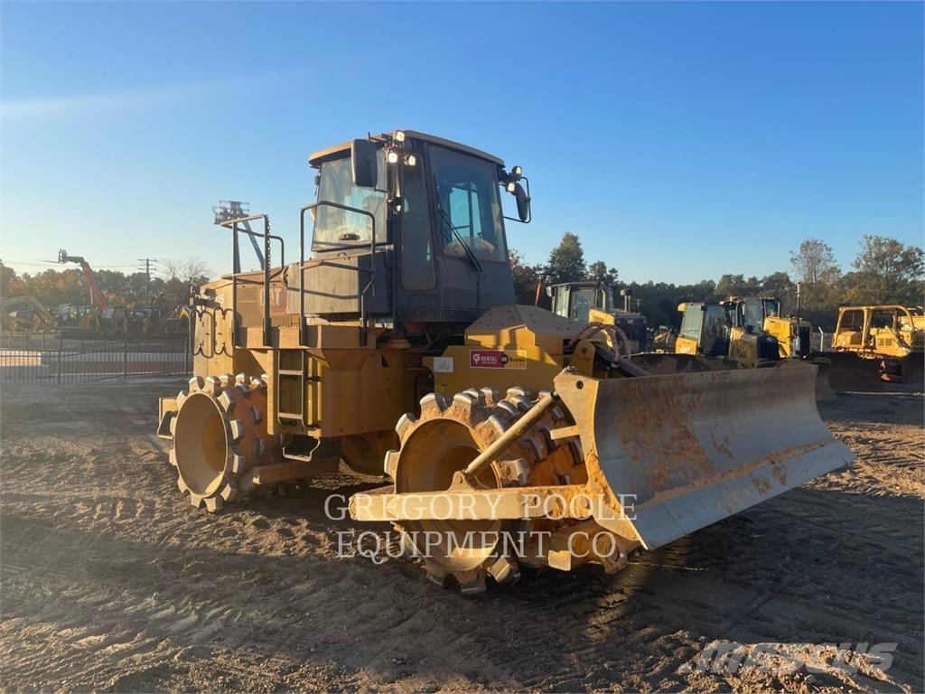 CAT 815-11 Tiivistyskoneet