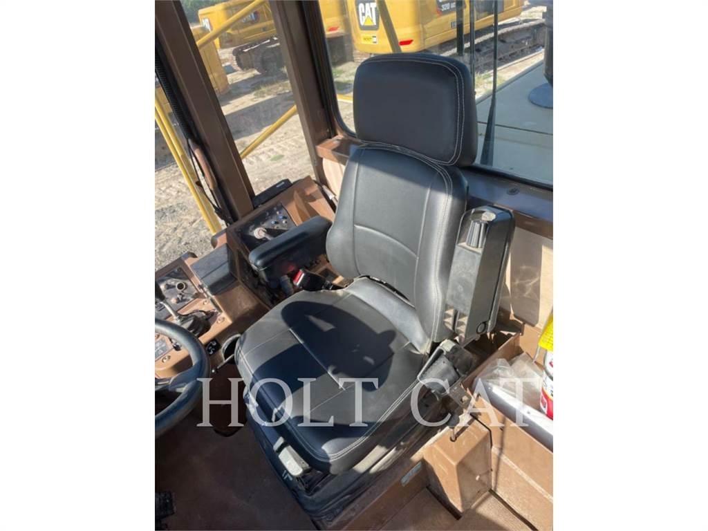 CAT 815F Tiivistyskoneet