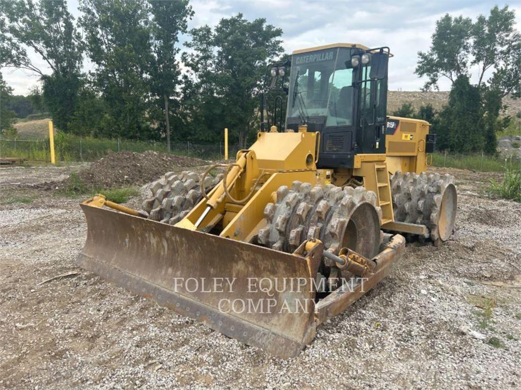 CAT 815F2 Tiivistyskoneet