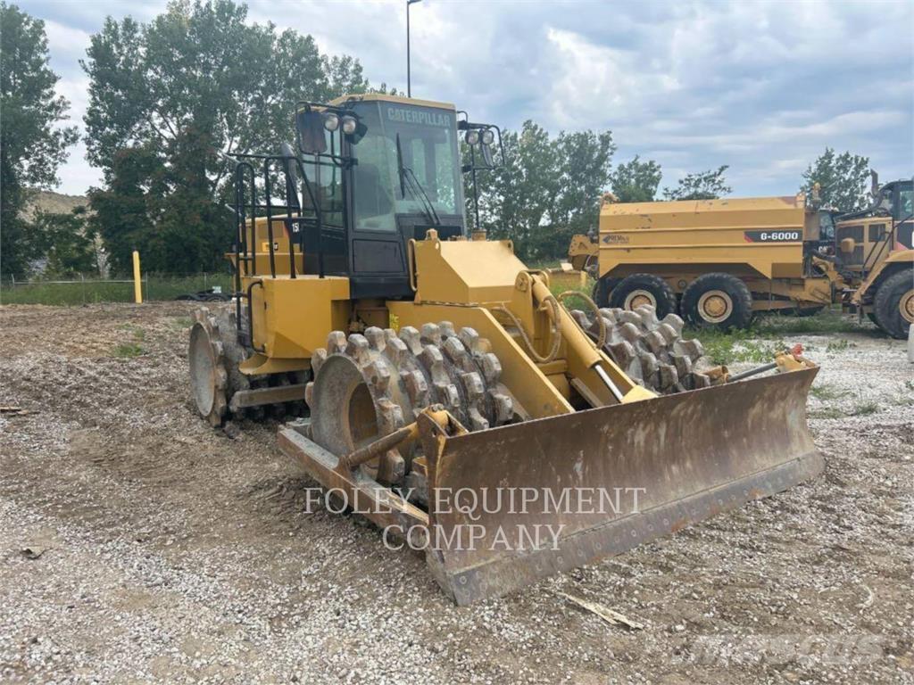 CAT 815F2 Tiivistyskoneet