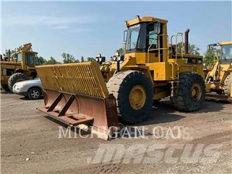 CAT 824C Pyöräkuormaajat