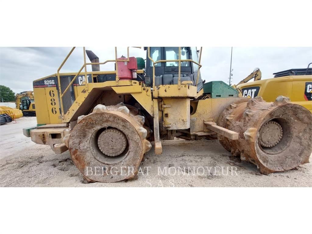 CAT 826G II Pyöräpuskutraktori