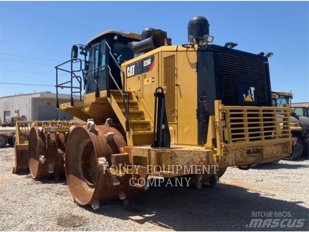 CAT 826K Tiivistyskoneet