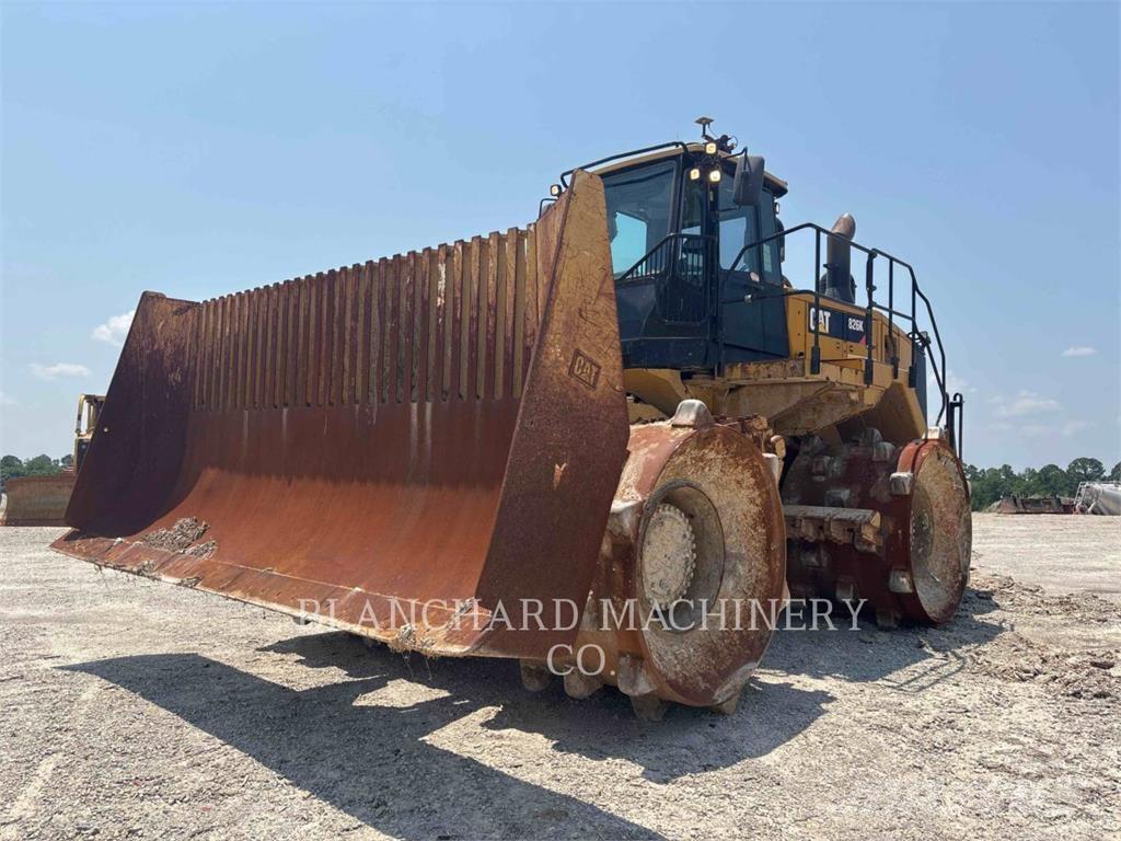 CAT 826K Tiivistyskoneet