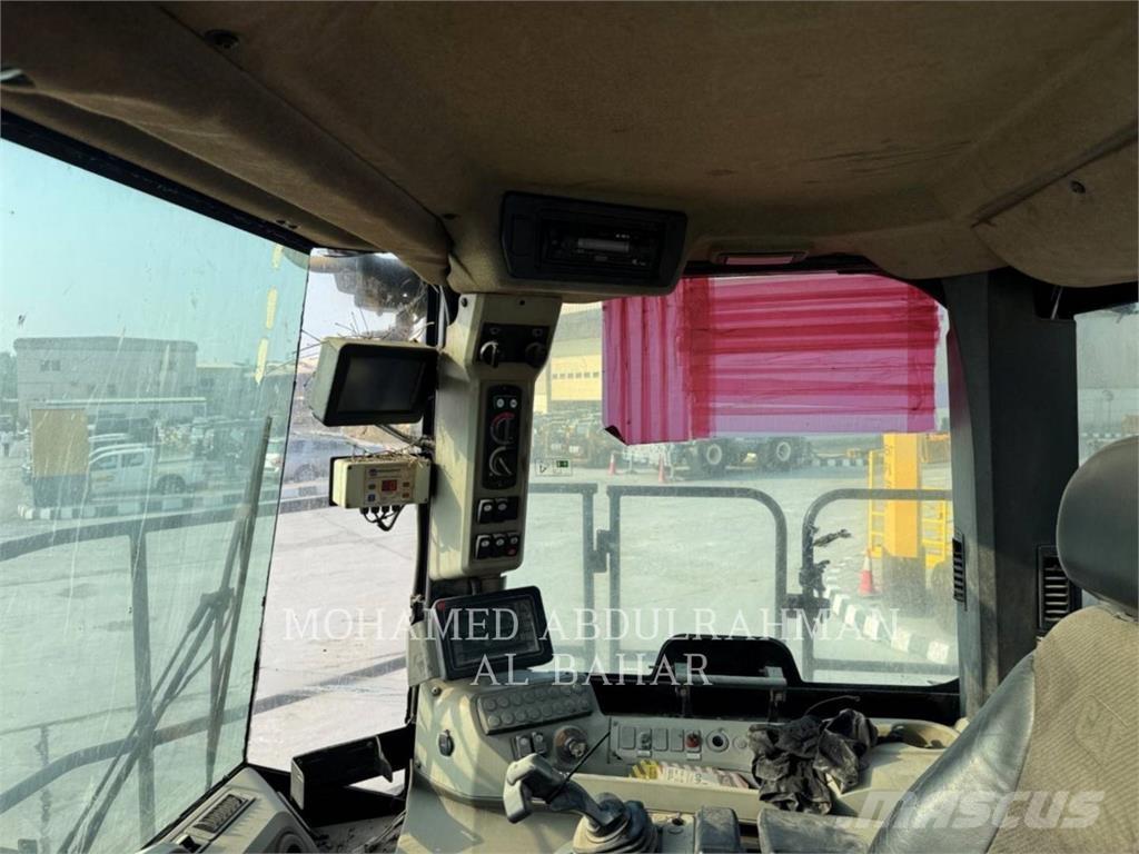 CAT 834K Pyöräpuskutraktori