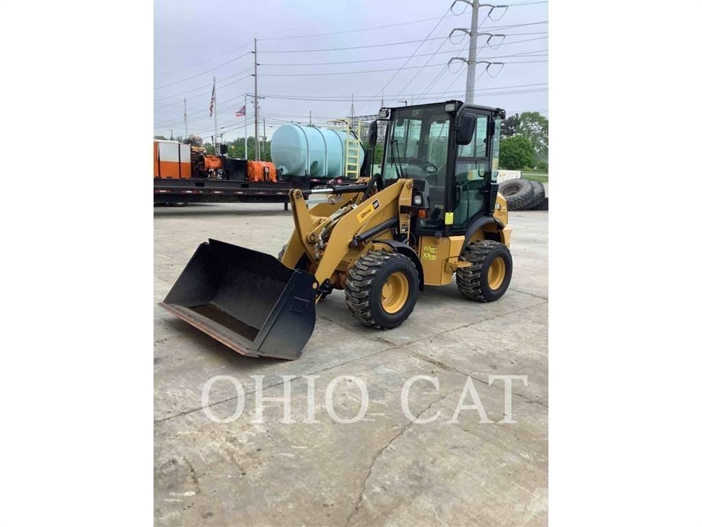 CAT 903D Pienkuormaajat