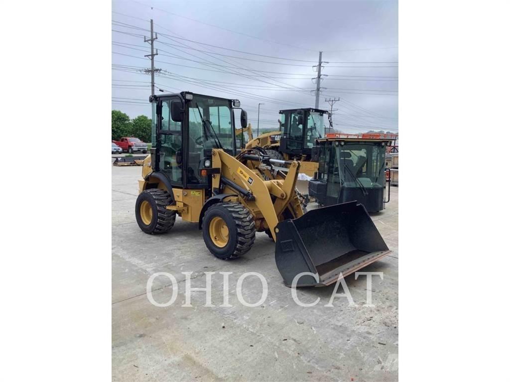 CAT 903D Pienkuormaajat