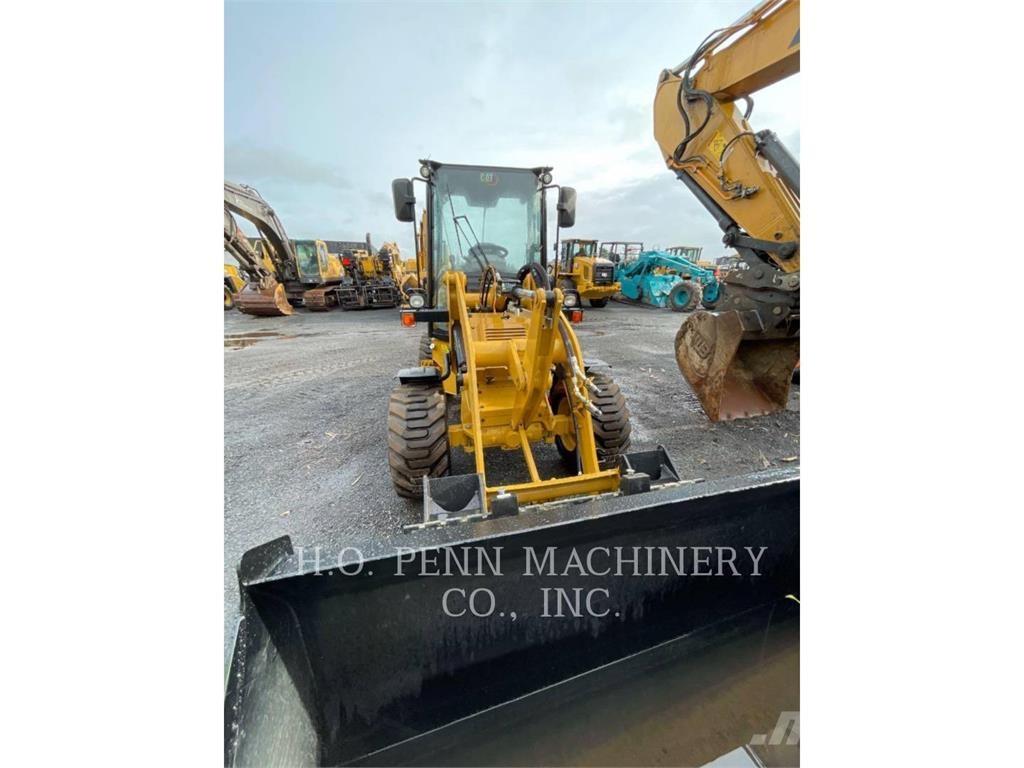 CAT 903D Pyöräkuormaajat