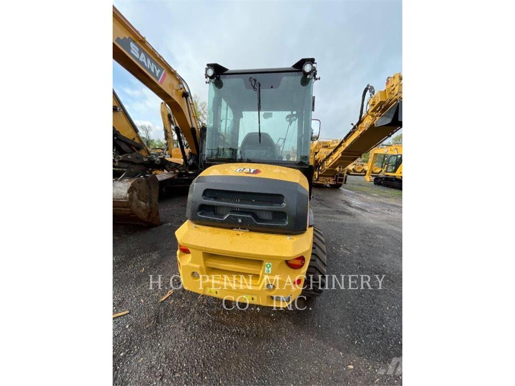 CAT 903D Pyöräkuormaajat