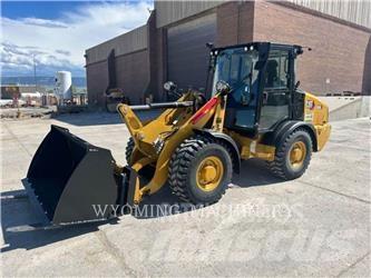 CAT 906 Pyöräkuormaajat
