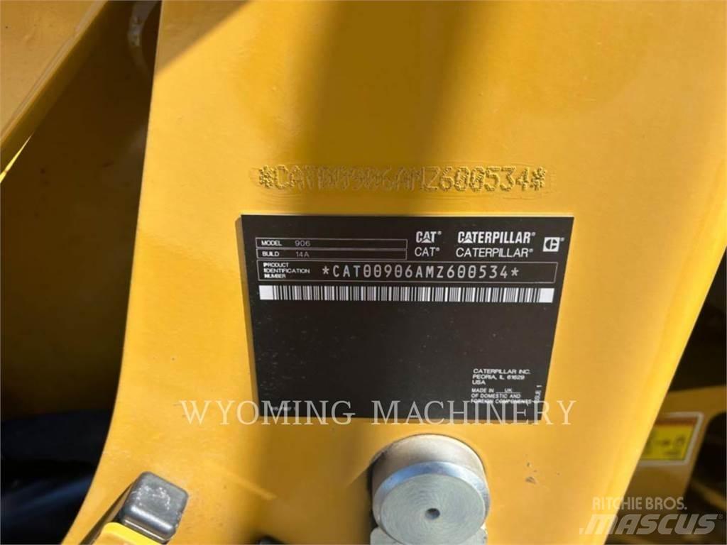 CAT 906 Pyöräkuormaajat