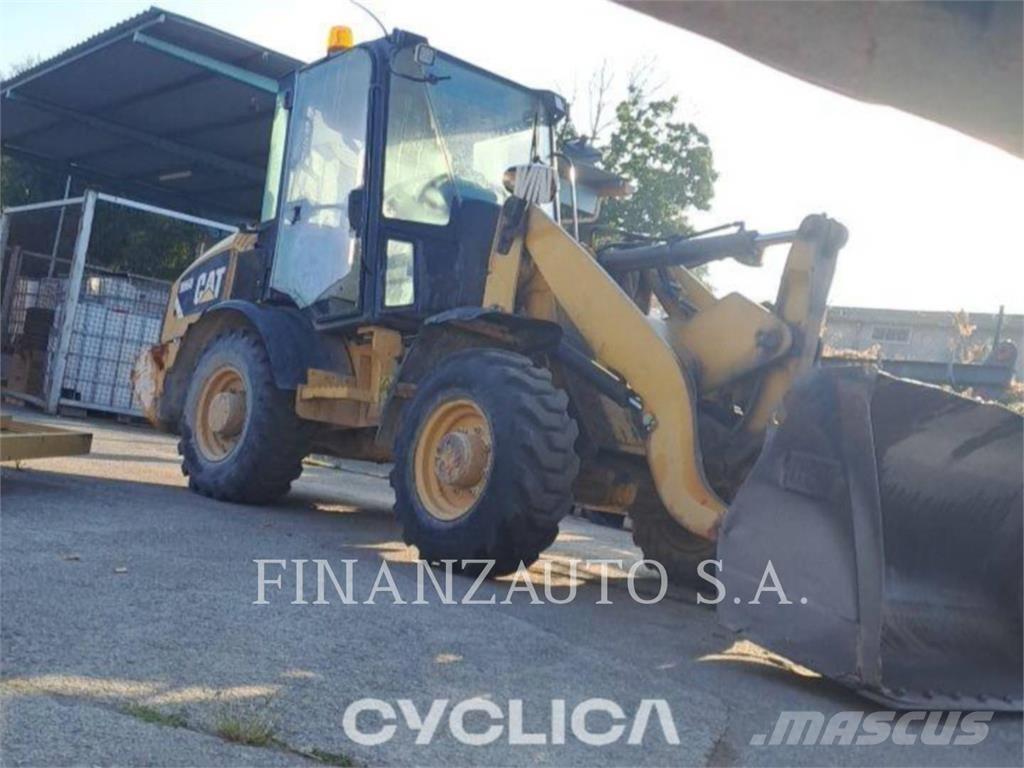 CAT 906H Pyöräkuormaajat