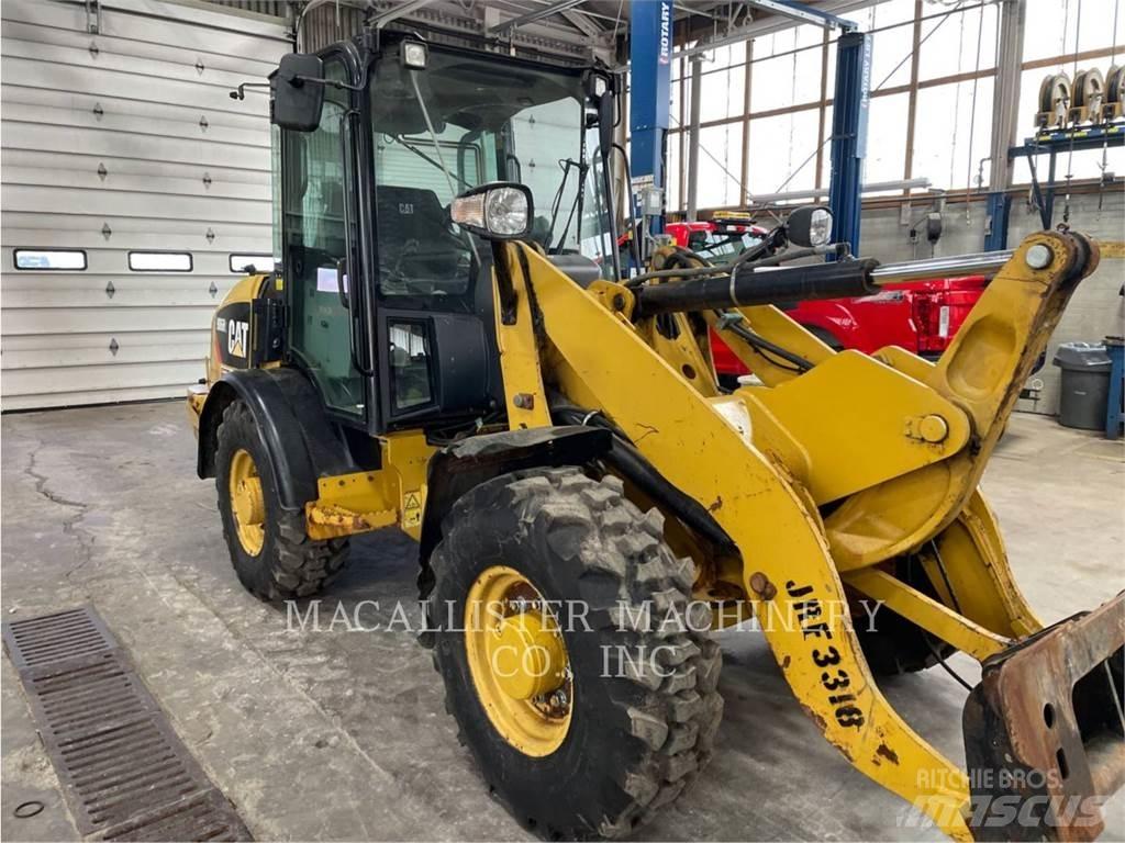 CAT 906H2 Pyöräkuormaajat