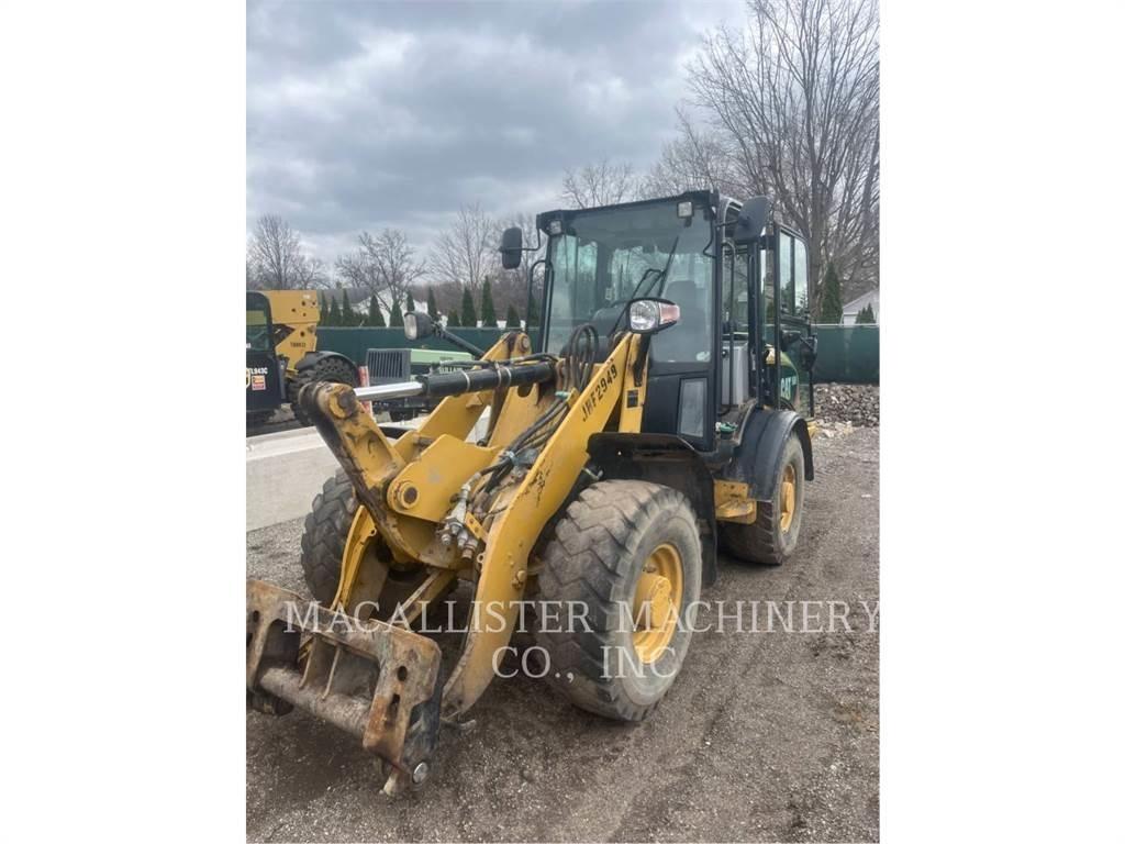 CAT 906H2 Pyöräkuormaajat