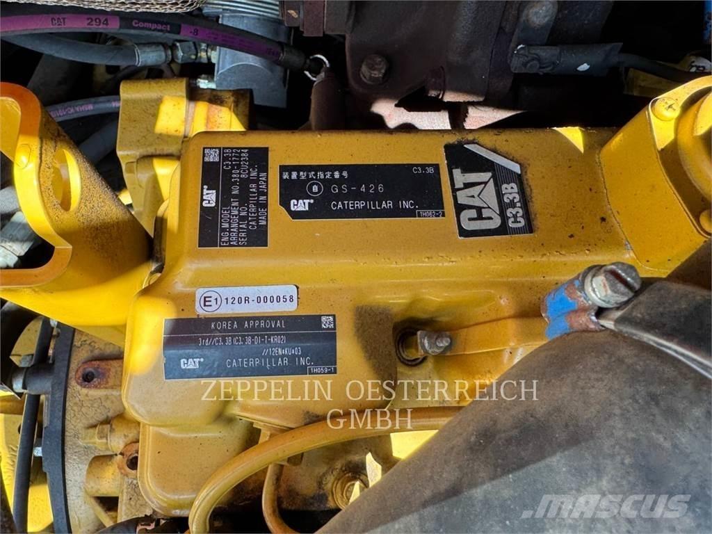 CAT 906H2 Pyöräkuormaajat